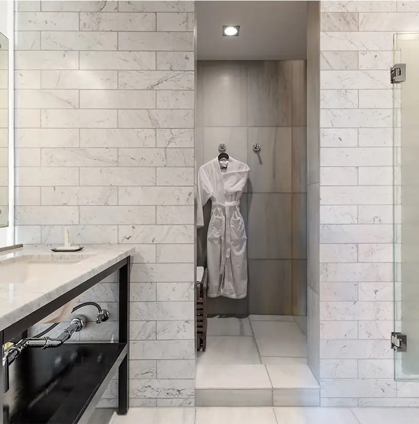 Garden Balcony King at Stanton House