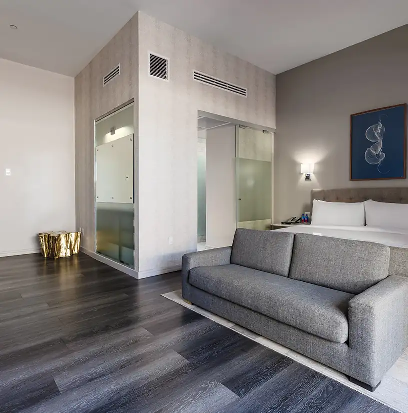 Garden Balcony King at Stanton House